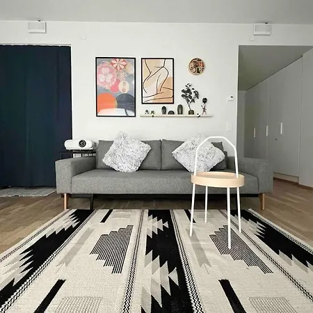 Brand New Modern Built-in Mall Of Tripla Apartment