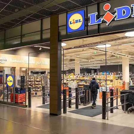Lägenhet Brand New Modern Built-in Mall Of Tripla *
