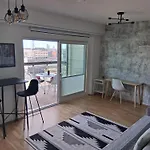 Modern Built-in Mall Of Tripla 公寓 *